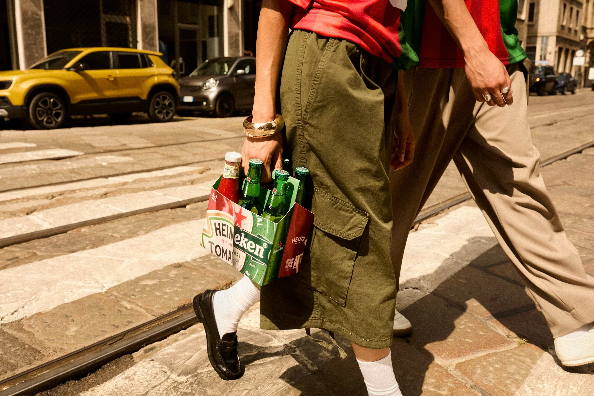 HEINZ x Heineken® six-pack + jersey - Image 5